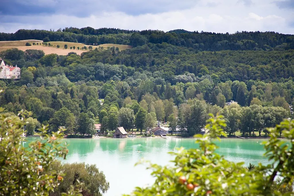 Landgasthof Pilsenhof Entenbraterei Hechendorf am Pilsensee 2*,  Alemania