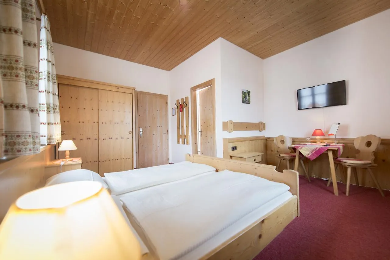 Pensión Landgasthof Pilsenhof Entenbraterei Hechendorf am Pilsensee